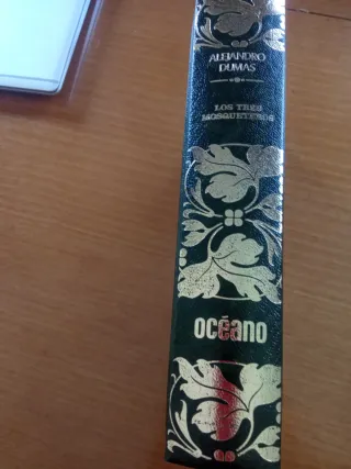 Libro LOS TRES MOSQUETEROS