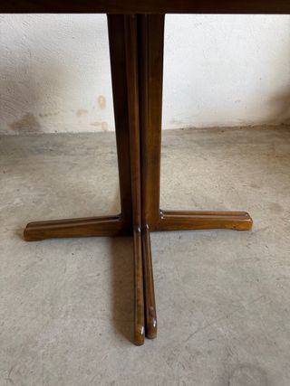 Mesa de comedor extensible de madera guilleumas