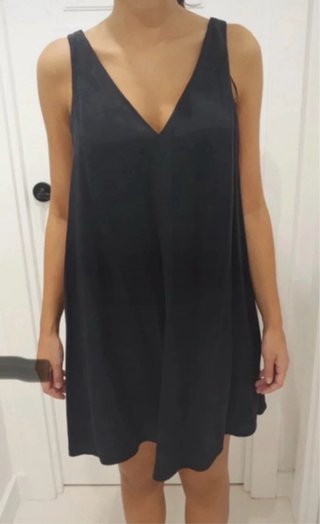 Vestido negro corto verano