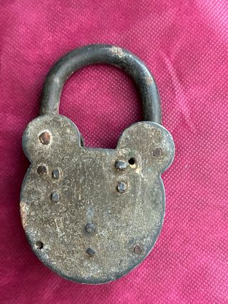 Candado antiguo francés sin llave