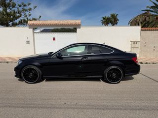 Mercedes-Benz Clase C 250 Coupe Automatic