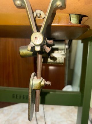 Máquina d coser industrial Refrey Mod 430 RPM 5000