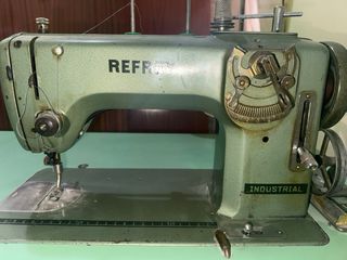 Máquina d coser industrial Refrey Mod 430 RPM 5000