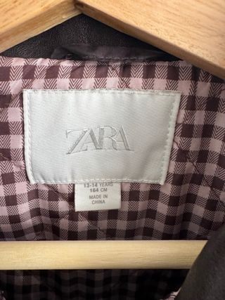 Chaqueta corta estilo Barbour marrón