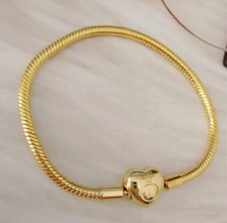Pulsera Pandora Corazón Oro