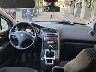 Peugeot 5008 Style 1.6 HDI 115 FAP