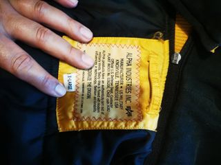 Chaqueta Bomber Alpha Industries Amarilla