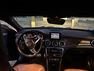 Mercedes-Benz GLA 2014