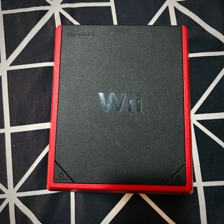 Nintendo Wii Mini Rossa + Giochi - FUNZIONA
