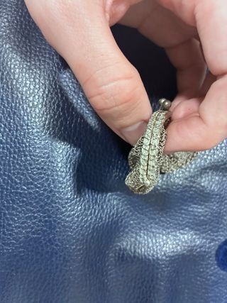 Monedero de plata estilo armadura