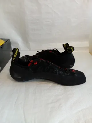 Scarpe da arrampicata La Sportiva Uomo