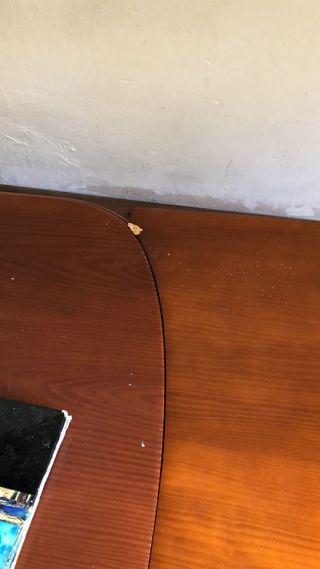 Mesa de madera marrón 170x140x75