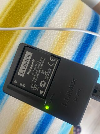Cámara Panasonic Lumix DMC-FS28 Negra
