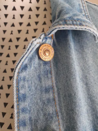 Cazadora vaquera Bershka azul