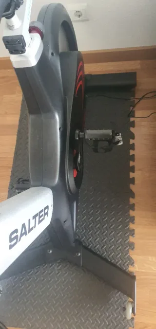 Bicicleta Estática Eléctrica Salter