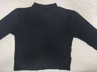 Top negro manga larga básica