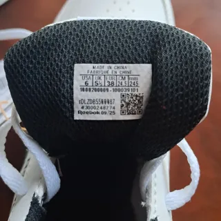 Zapatillas Reebok Talla 38 Blancas y Negras