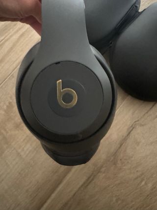 Cascos Beats Wireless Negro y Beige