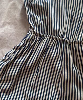 Mono rayas azul y blanco