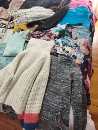 Lote jerseys y sudaderas mujer, talla s,m y L.