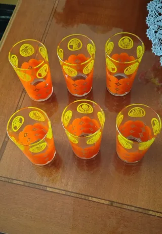 Set 6 bicchieri vintage con decoro giallo