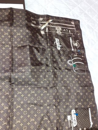 Louis Vuitton Foulard Numero Seriale 401307