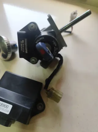 CDI y clausor Yamaha Xmax 125 con llave