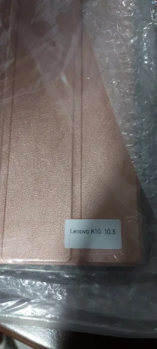 Funda de tablet rosa  metalizada