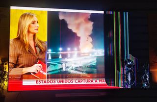 TCL 85 QD-Mini C7K 4K GAMA ALTA - PANTALLA DAÑADA
