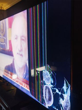 TCL 85 QD-Mini C7K 4K GAMA ALTA - PANTALLA DAÑADA