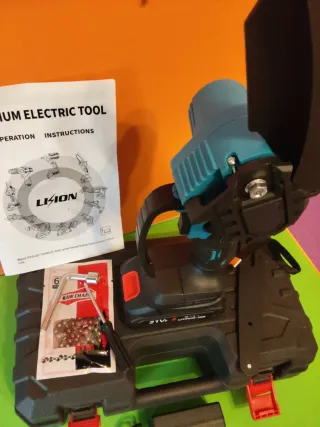 Mini motosierra 21V a batería