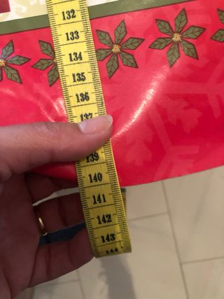 Tovaglia natalizia con Babbo Natale e alberi di Natale