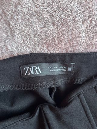 Pantalones negros de talle alto