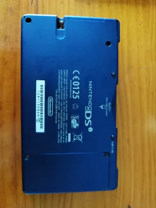 Nintendo DS Blu + 9 Giochi, Caricatore e Custodia