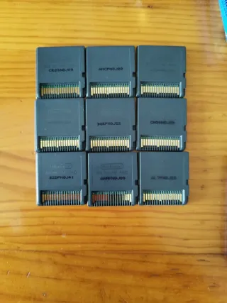 Nintendo DS Blu + 9 Giochi, Caricatore e Custodia