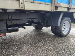 Nissan Cabstar 2003
