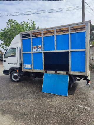 Nissan Cabstar 2003