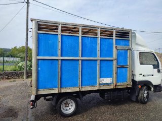 Nissan Cabstar 2003