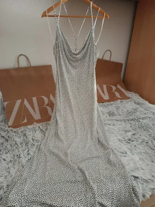 Vestido largo Zara lunares blanco y negro