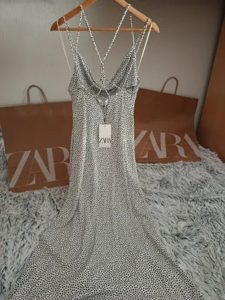 Vestido largo Zara lunares blanco y negro