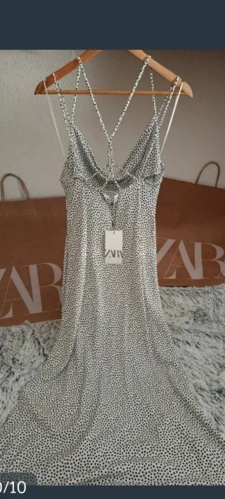 Vestido largo Zara lunares blanco y negro