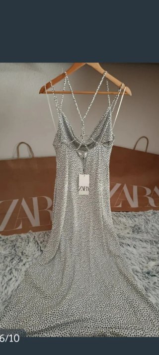 Vestido largo Zara lunares blanco y negro