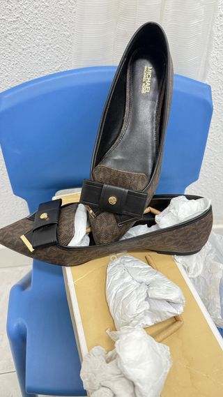 Bailarinas Michael Kors Piel Marrón y Negra