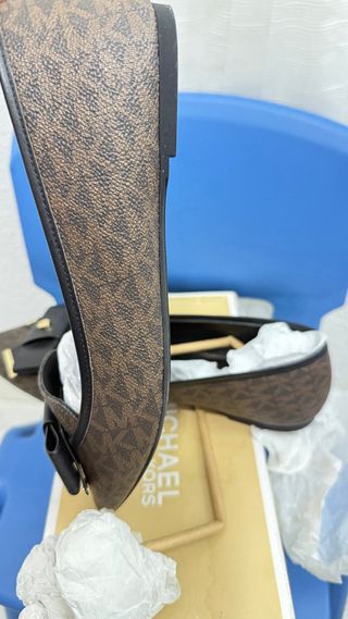 Bailarinas Michael Kors Piel Marrón y Negra