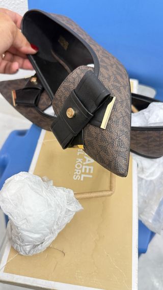 Bailarinas Michael Kors Piel Marrón y Negra