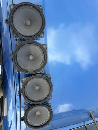 Altavoces KIA o HYUNDAI