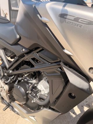 Honda CB125R