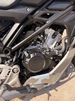 Honda CB125R