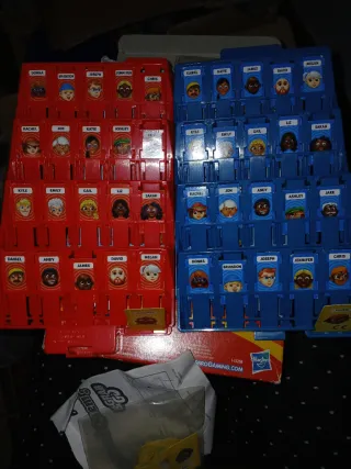 Juego ¿Quién es Quién? Hasbro Gaming
