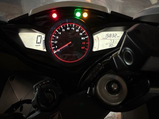 Honda VFR 1200 Blanca